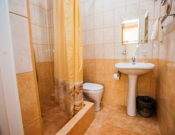 Стандарт 2-местный с общей прихожей и холодильником на 2 номера - Санаторий «Белые ключи» Петрозаводск